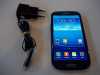  Mobilní telefon SAMSUNG Galaxy S III GT-I9300
	

 Displej nemá jediný škrábanec. Na prodej s nabíječkou do zásuvky 220 V.

Plně funkční.

Možno dovézt nebo zaslat.