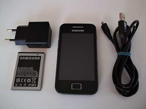 Mobilní telefon SAMSUNG Galaxy Ace