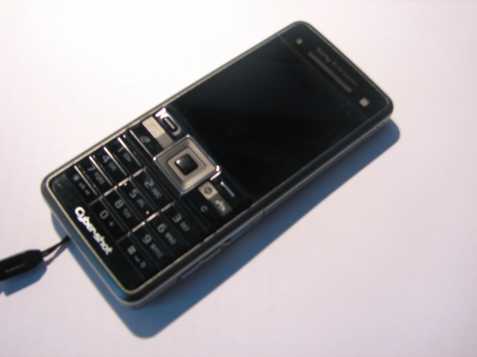 Sony Ericsson C902 James Bond Edice
